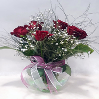 Susurluk Cam Fanusta Gül Aranjmanı Siparişi - Zümrüt Çiçek | 1989'dan Beri Güvenilir Hizmet